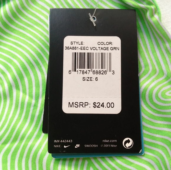 NIKE kids Bundle green muscle T and neon yellow shorts - Picture 4 of 8